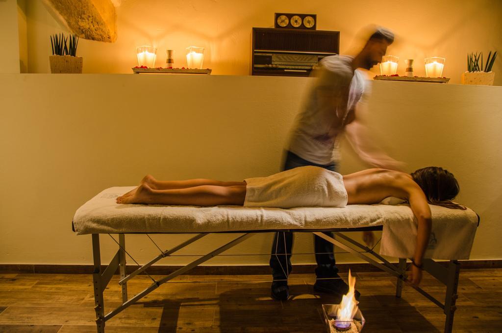 Angelos House Spa & Hammam Arkhondiki ภายนอก รูปภาพ