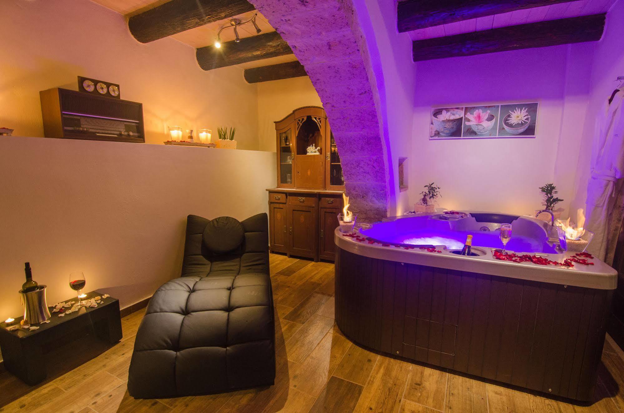 Angelos House Spa & Hammam Arkhondiki ภายนอก รูปภาพ