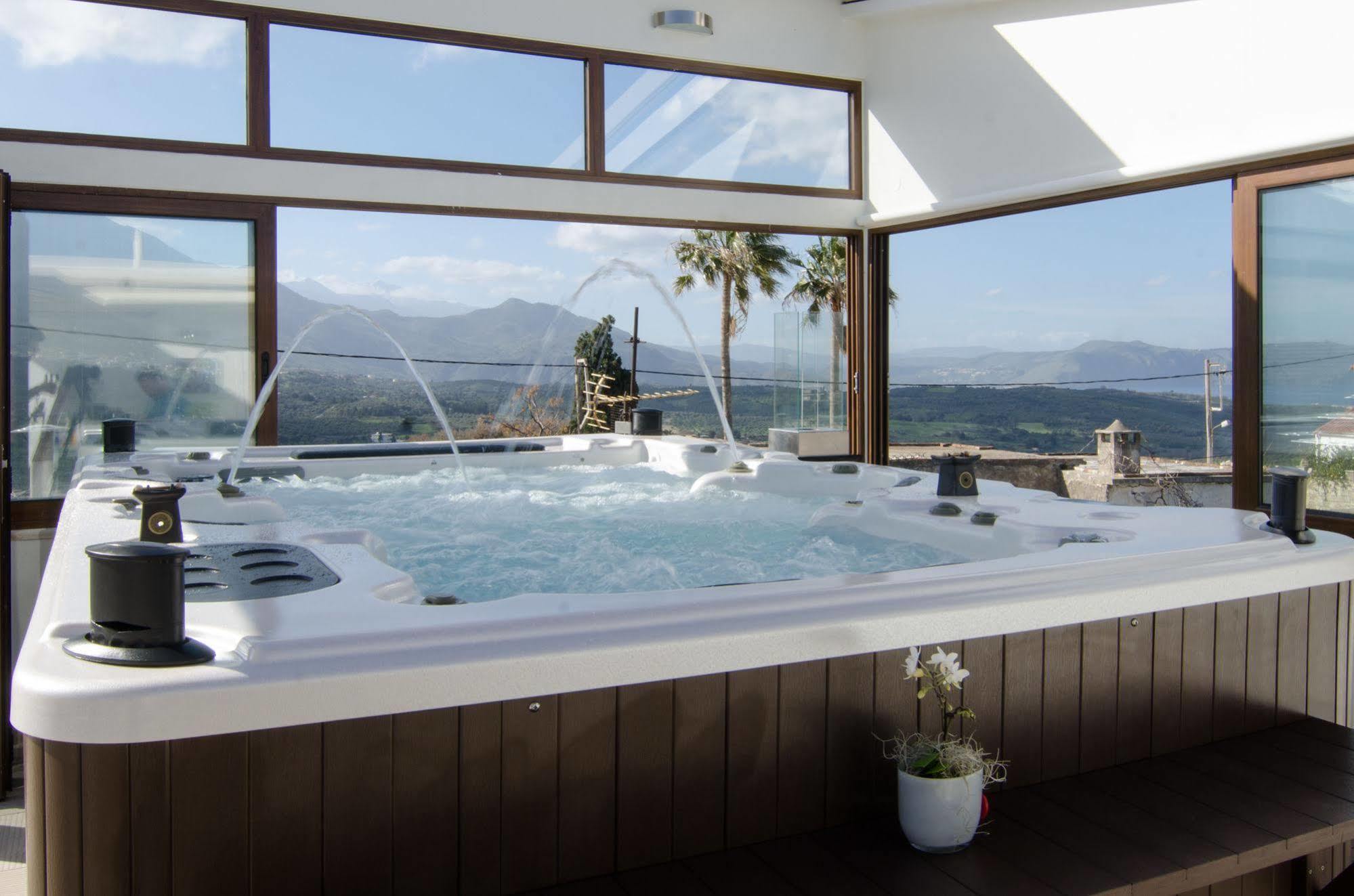 Angelos House Spa & Hammam Arkhondiki ภายนอก รูปภาพ